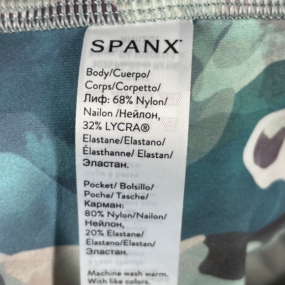 NEW Spanx Pants Womens Medium blue green purple camo athletic leggings gym - Picture 9 of 13